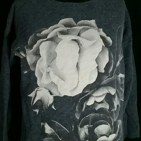 J.CREW TOP - Picture 2 of 4